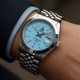 Relogio Automatico Masculino Atlantic Silver Blue no pulso