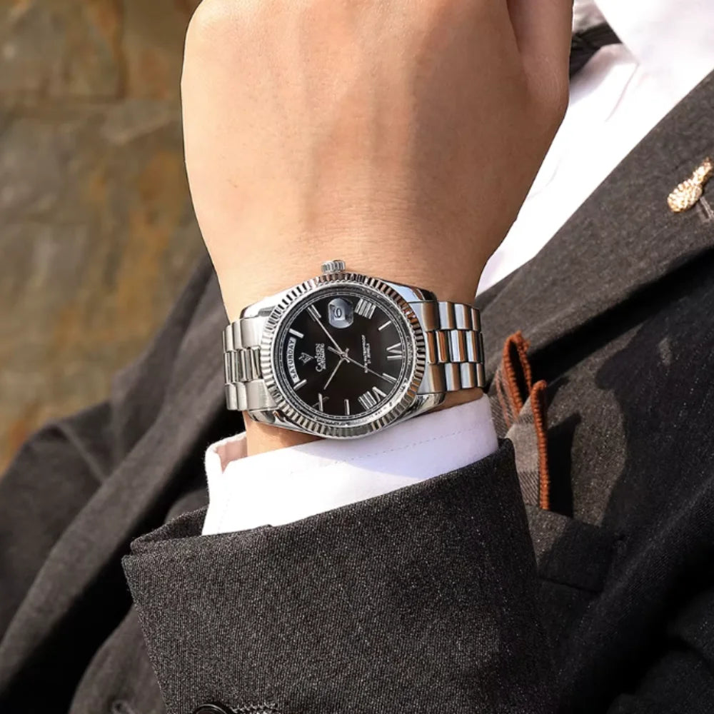 Relogio Automatico Maculino Silver Black Day-Date no pulso