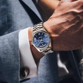 Relogio Automatico Maculino Silver Blue Day-Date no pulso