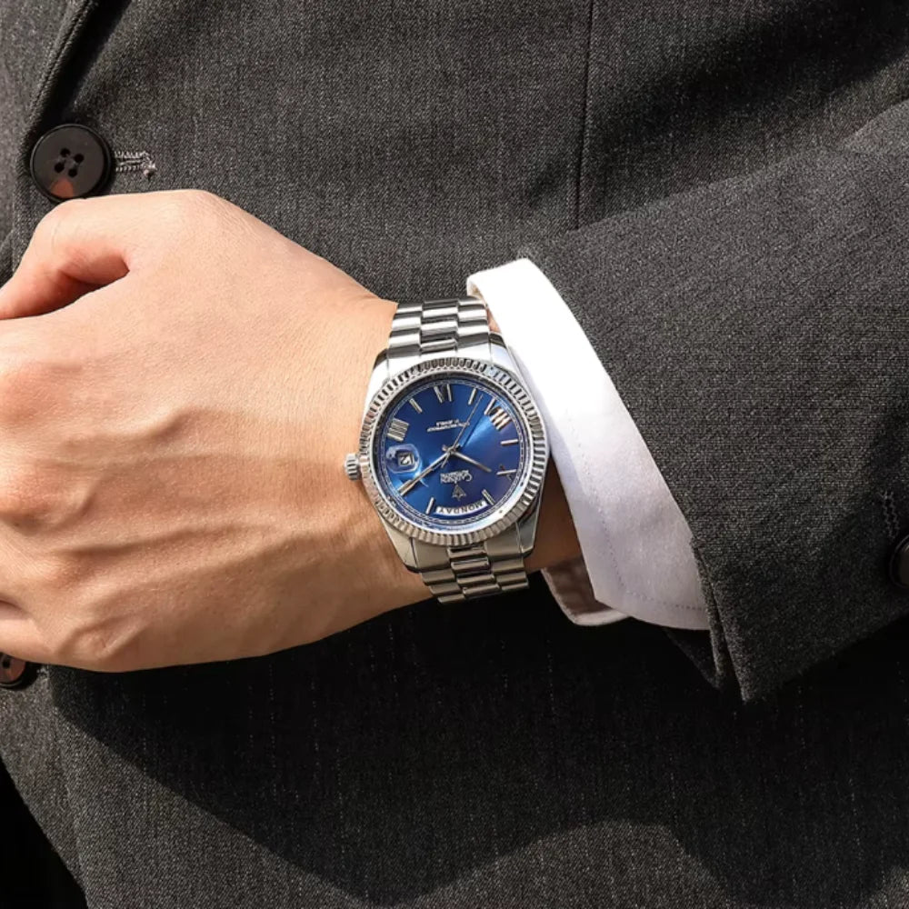 Relogio Automatico Maculino Silver Blue Day-Date no pulso 2