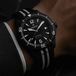 Relogio Automatico Masculino Black Ocean Vanguard no pulso