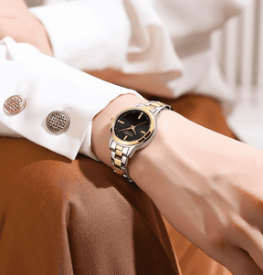 Relogio Feminino Dourado Preto Quartzo CURREN Elegant 2