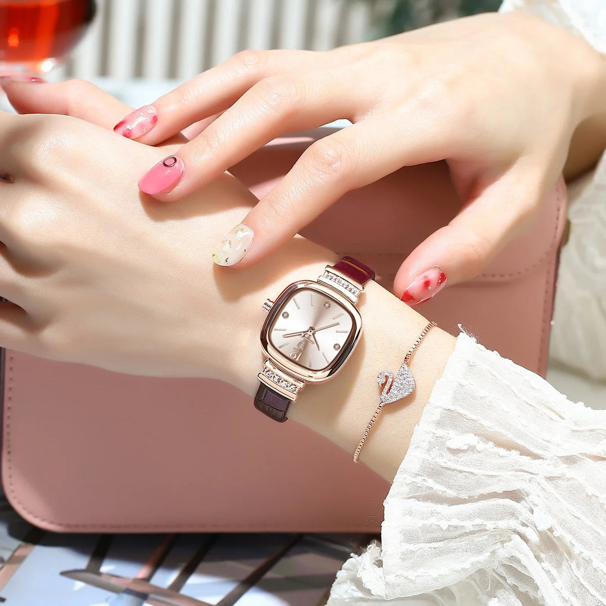 Relogio Feminino Quadrado Pulseira de couro Quartzo POEDAGAR 2
