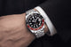 Relogio Mecanico Masculino GMT Watch V2 Black Red no pulso