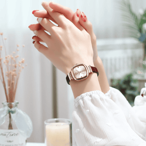 Relogio Quartz POEDAGAR Feminino Square 8